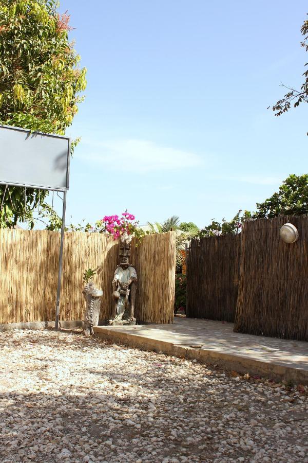 B & B Mariamacounda Toubakouta Exterior photo