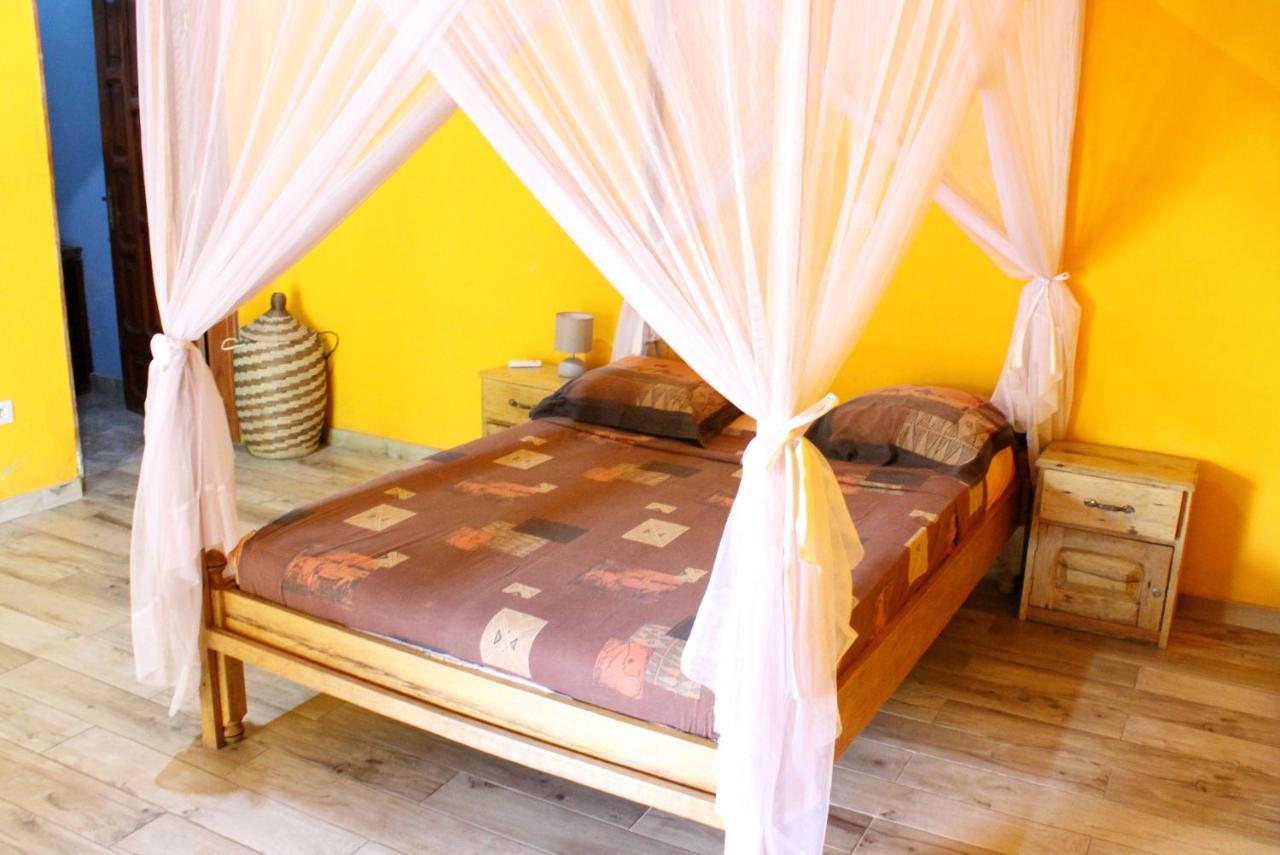 B & B Mariamacounda Toubakouta Exterior photo