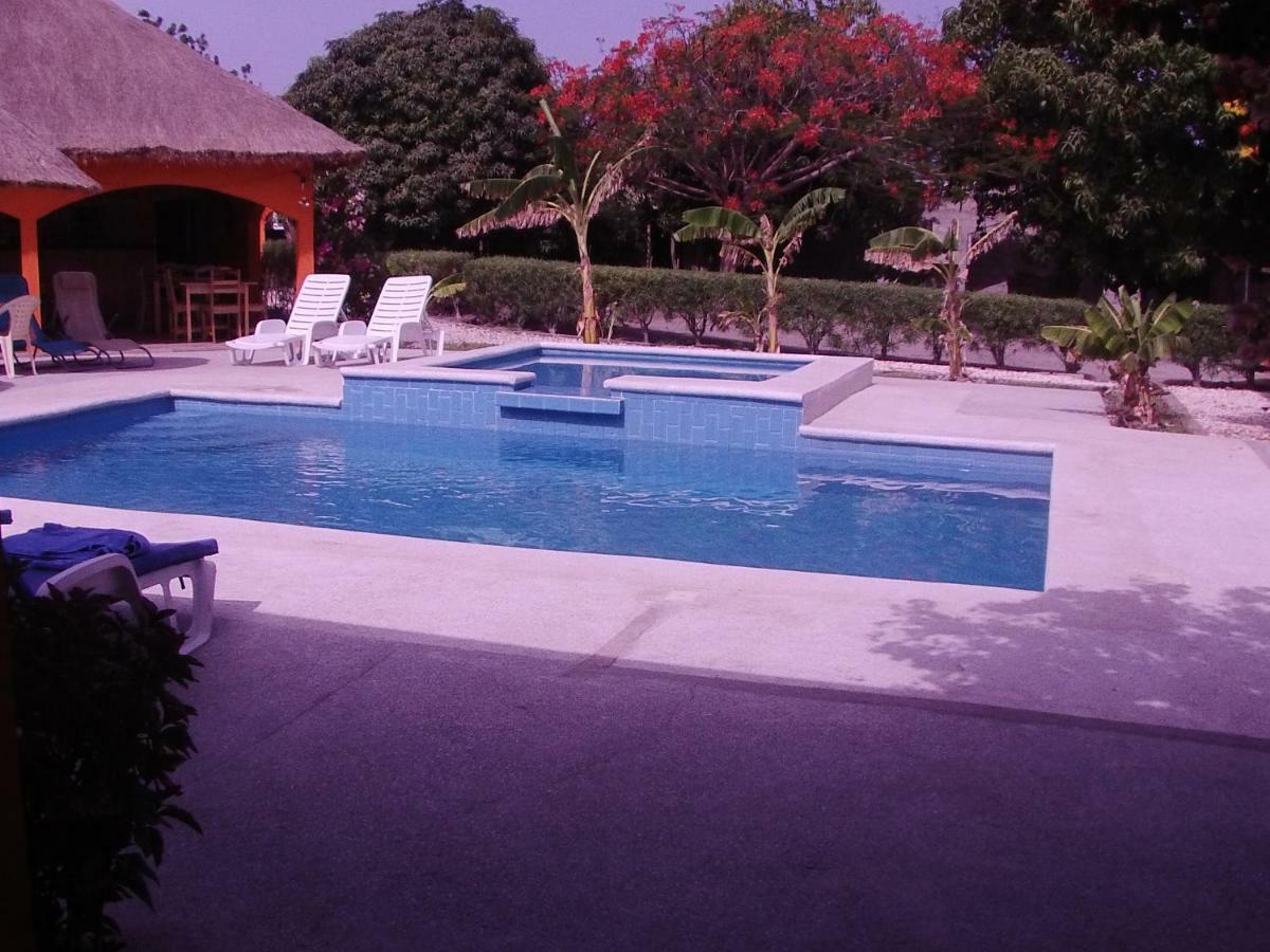 B & B Mariamacounda Toubakouta Exterior photo